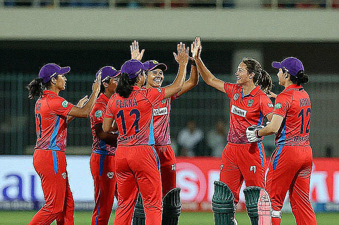 খালি অ্যারের ৪৩ ফ্রেম: এশিয়ার ক্রিকেট বিশ্লেষণে যে আসনটি ফাঁকা পড়ে আছে