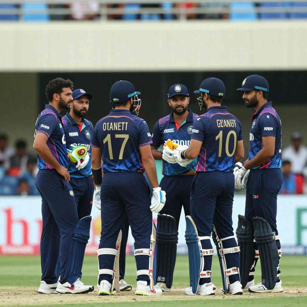 দুবাইয়ের নীরব ওভার ও ডেথ-ওভারের হিসাব: এশিয়া কাপ ফাইনালের ট্যাকটিক্যাল নকশা